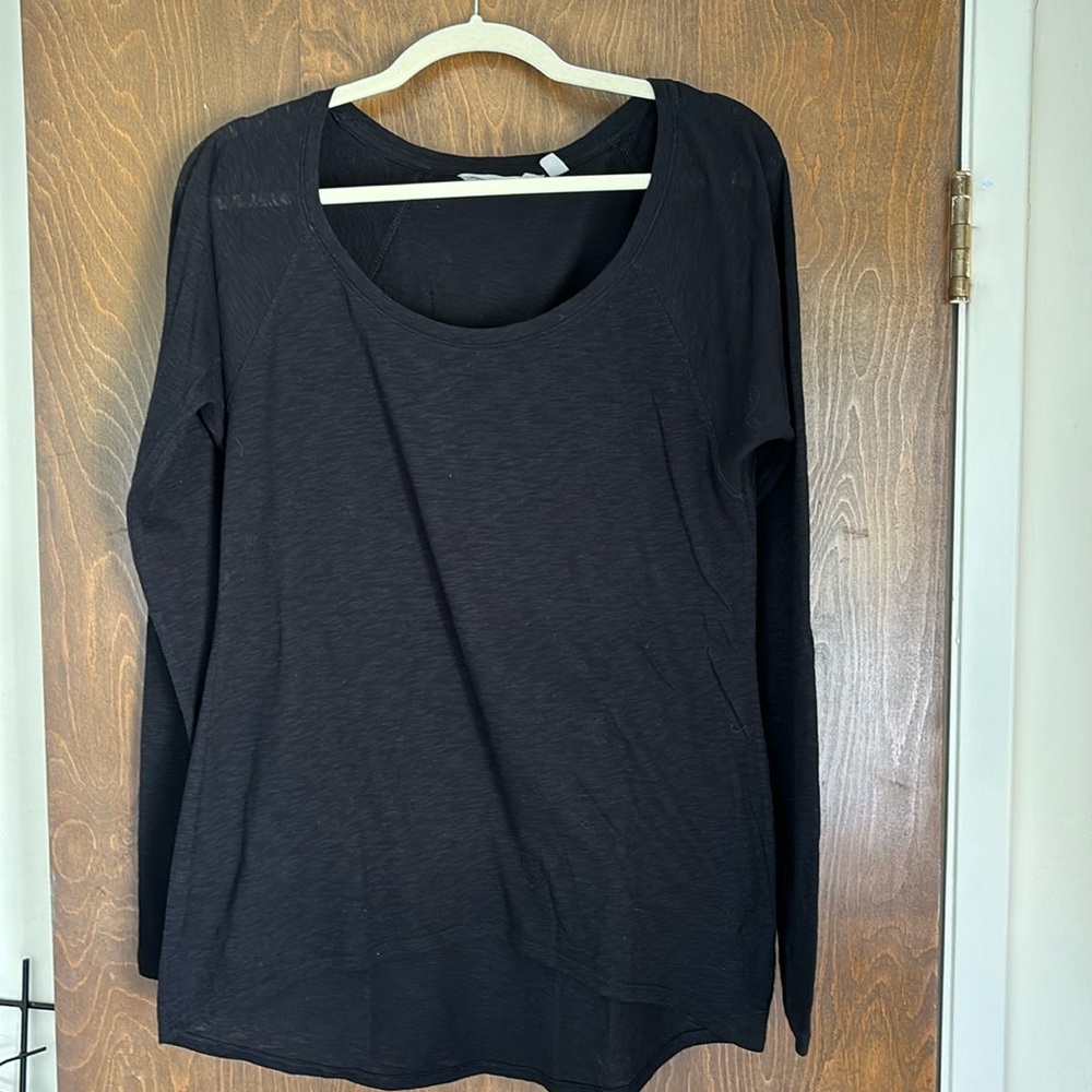 Athleta Long Sleeve T